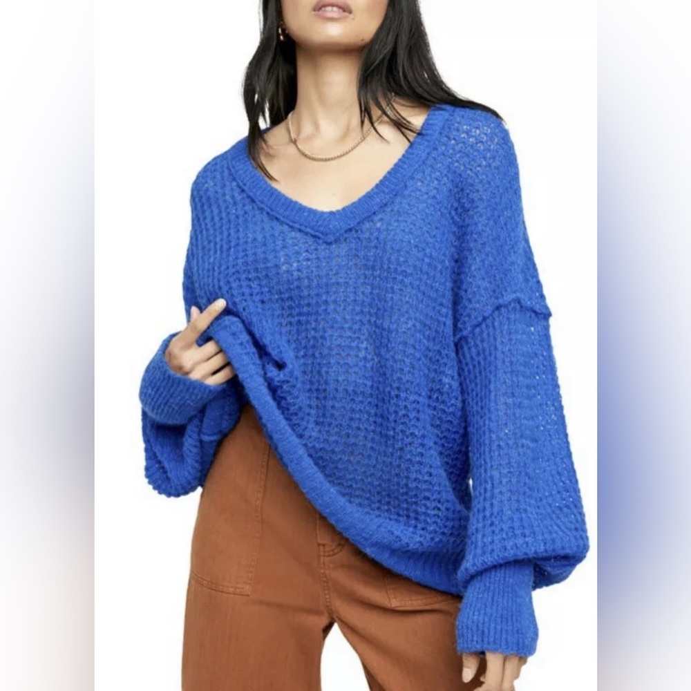 Free People Lulu Oversize V-neck Sweater In Blue Parrot